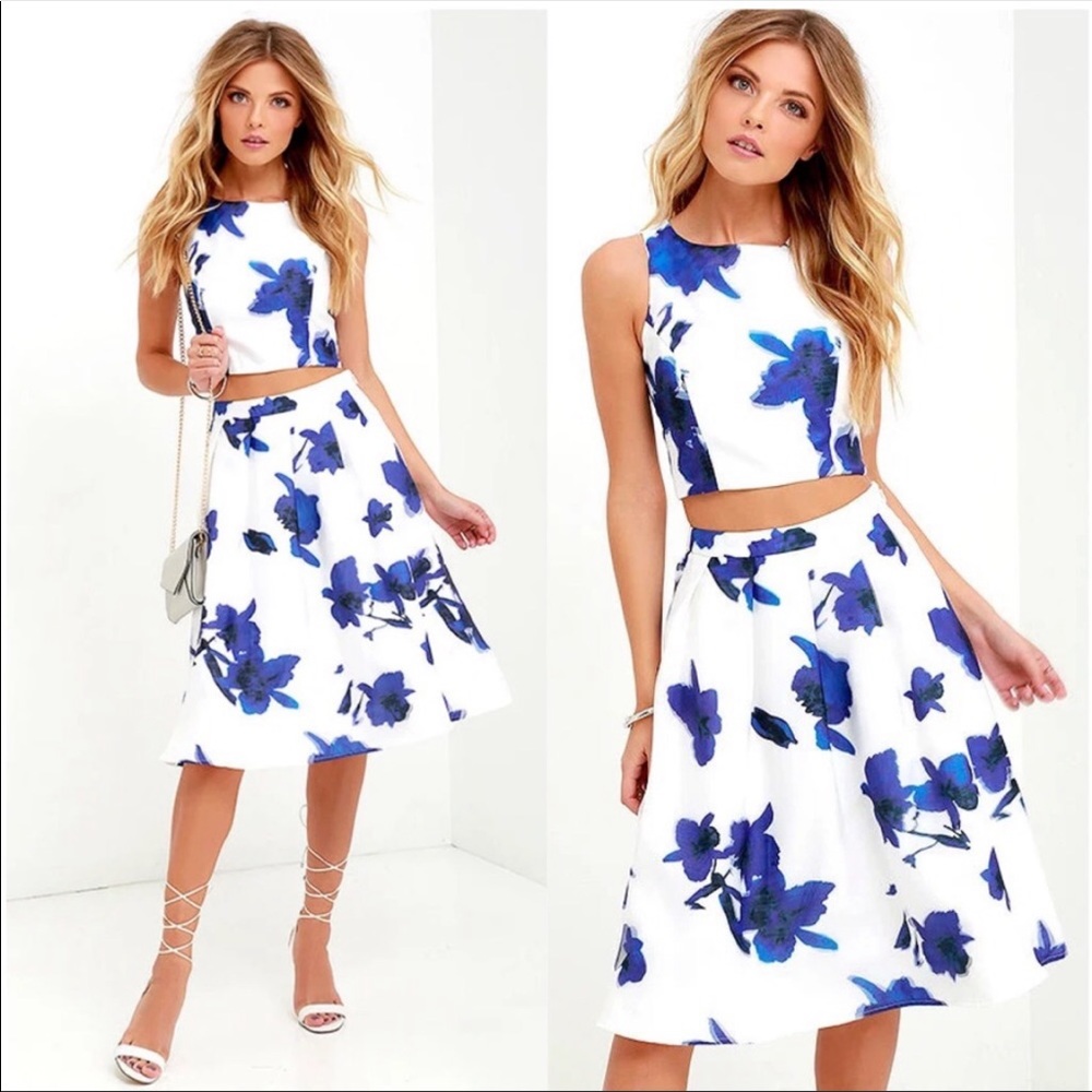 Just My Imagination Ivory and Blue Floral Print Two-Piece Dress (Medium)
